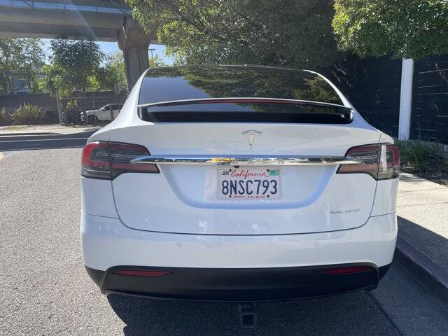 2020 Tesla Model X Long Range