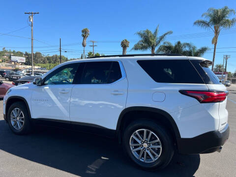 2023 Chevrolet Traverse LT Cloth