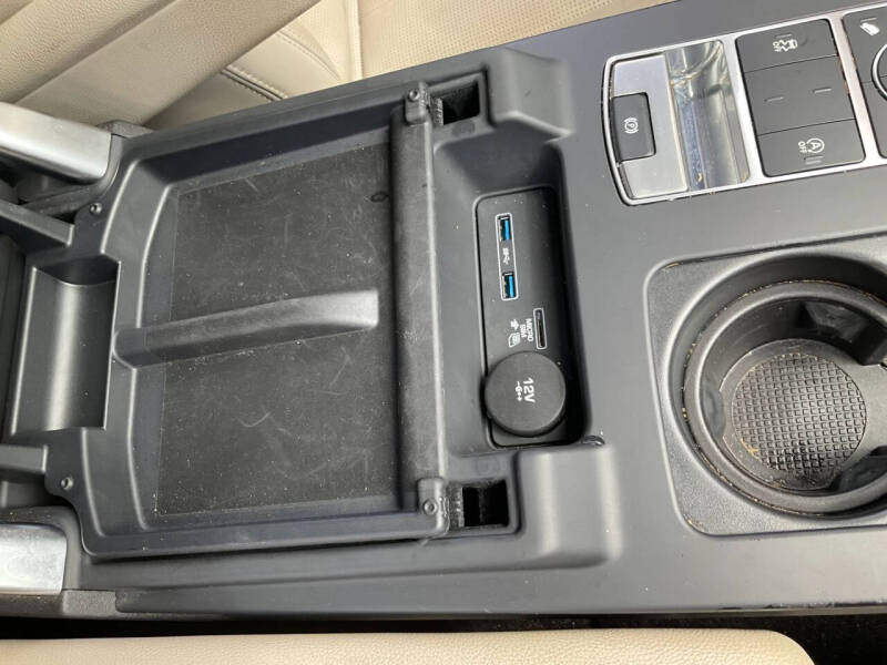 2020 Land Rover Discovery SE
