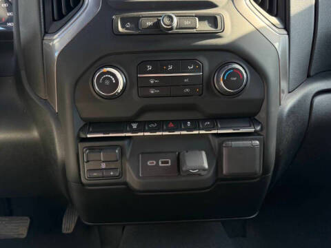 2023 Chevrolet Silverado 2500HD Custom