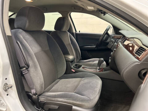 2011 Chevrolet Impala LT