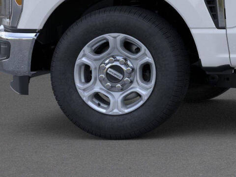 2026 Ford F-350 Super Duty XLT