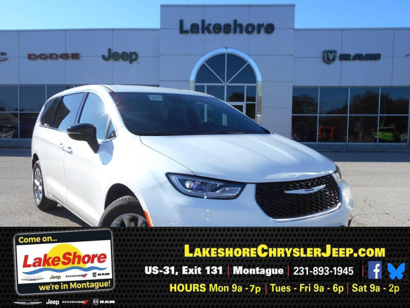 2026 Chrysler Pacifica Select