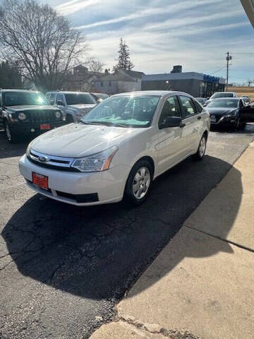 2009 Ford Focus for sale at Knowlton Motors, Inc. in Freeport IL