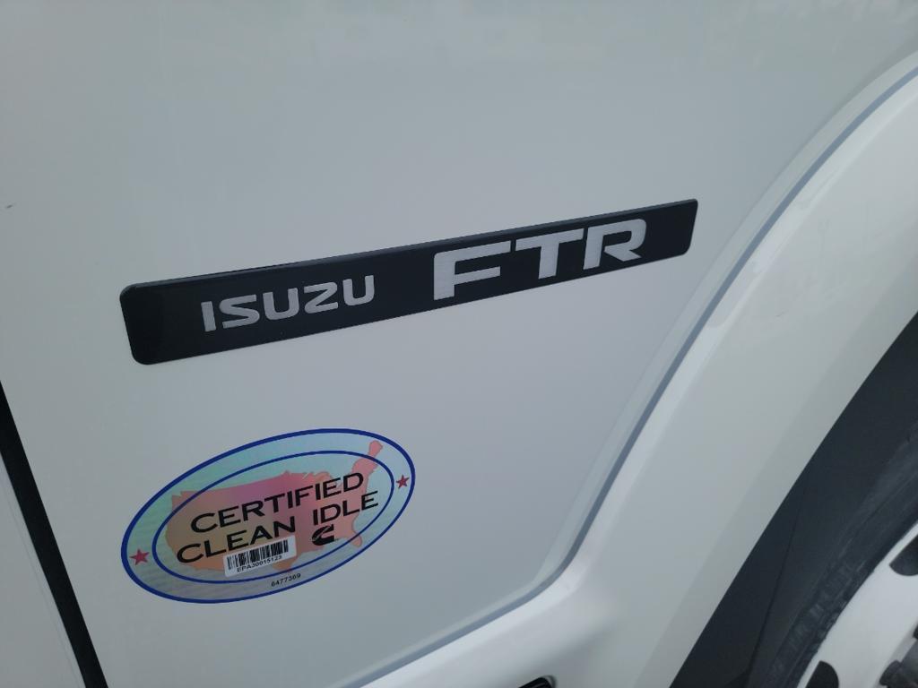 2025 Isuzu FTR 4X2 2dr 81.0 in. BBC Tilt Cab 152 248 WB 2