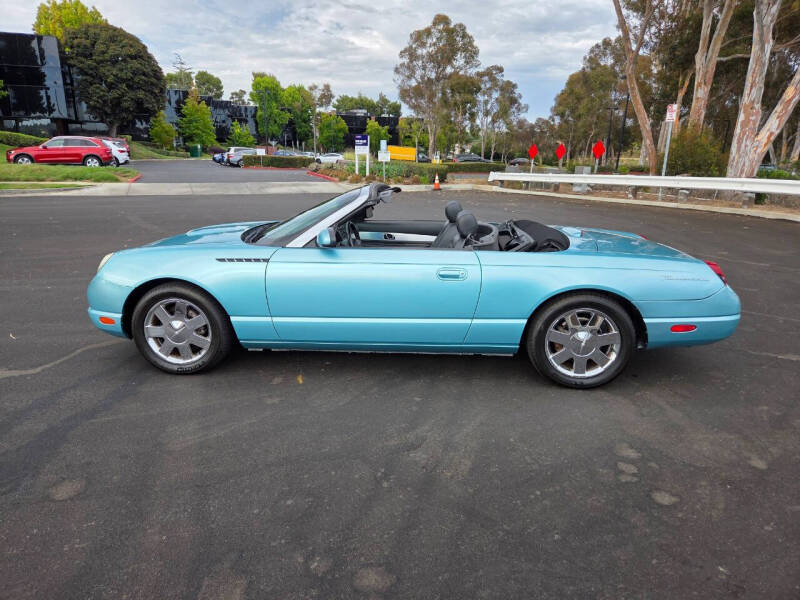 2002 Ford Thunderbird Deluxe