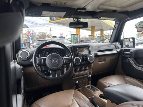 2016 Jeep Wrangler Unlimited Sahara