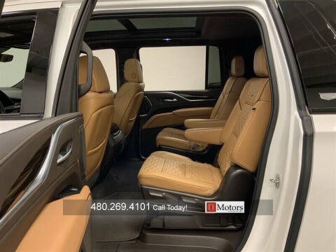 2022 Cadillac Escalade ESV Premium Luxury