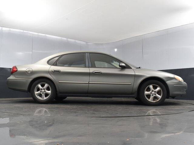 2002 Ford Taurus SES