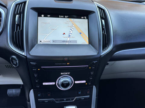 2017 Ford Edge Titanium