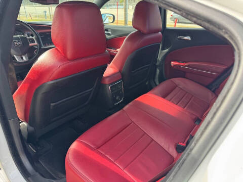 2014 Dodge Charger SXT Plus