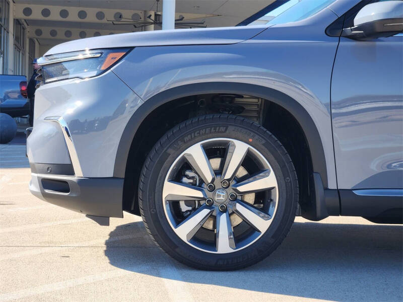 2025 Honda Pilot Touring