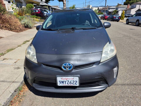 2012 Toyota Prius Two