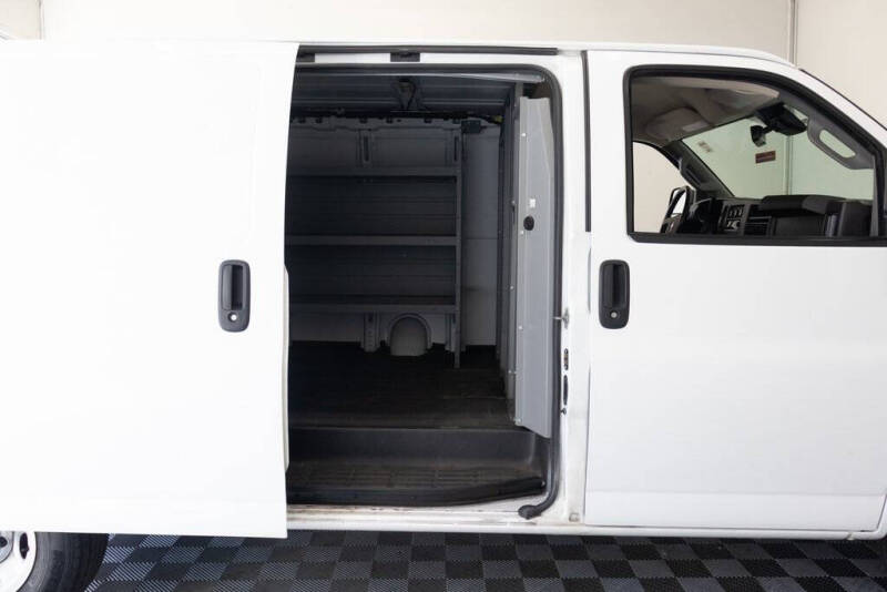 2020 Chevrolet Express 2500