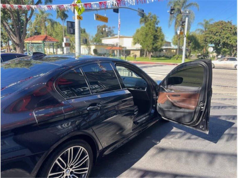 2020 BMW 5 Series 530i