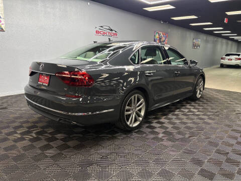 2017 Volkswagen Passat 1.8T R-Line