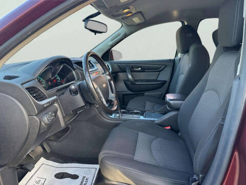 2017 Chevrolet Traverse LT