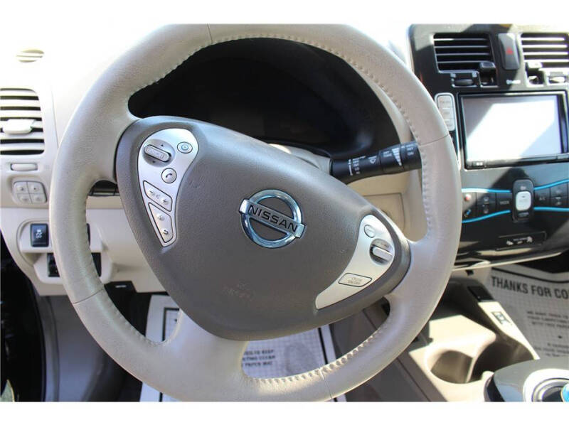 2012 Nissan LEAF SL