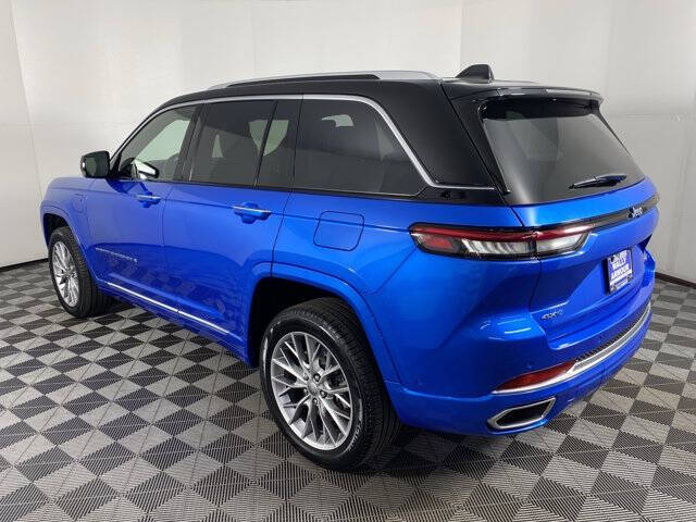 2022 Jeep Grand Cherokee