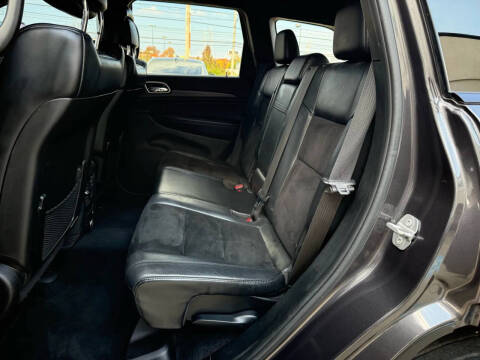 2017 Jeep Grand Cherokee Altitude