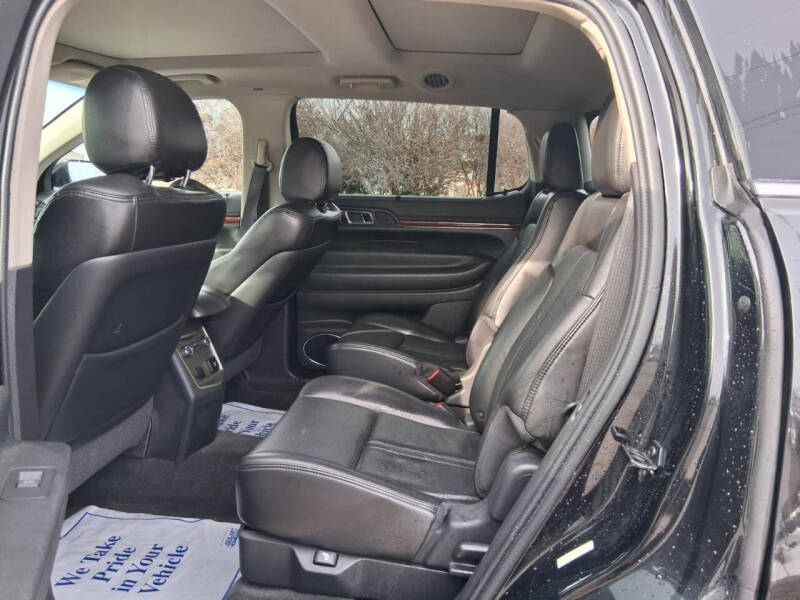 2011 Lincoln MKT EcoBoost