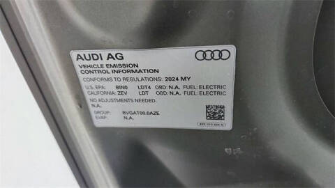 2024 Audi Q8 e-tron quattro Premium