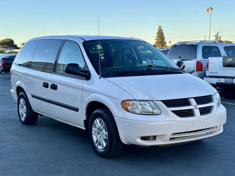 2005 Dodge Grand Caravan SE