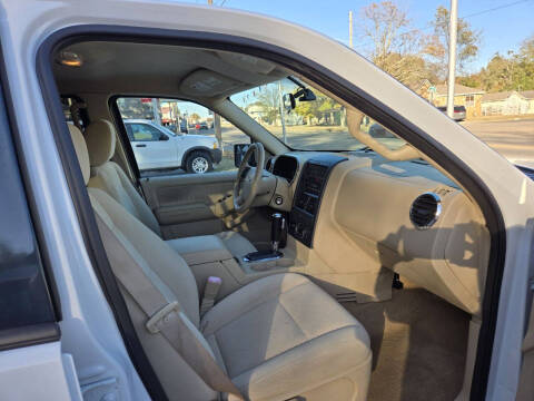 2006 Ford Explorer XLS