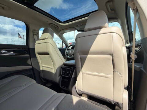 2022 Lincoln Nautilus Reserve