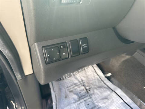 2011 Nissan Frontier SV V6