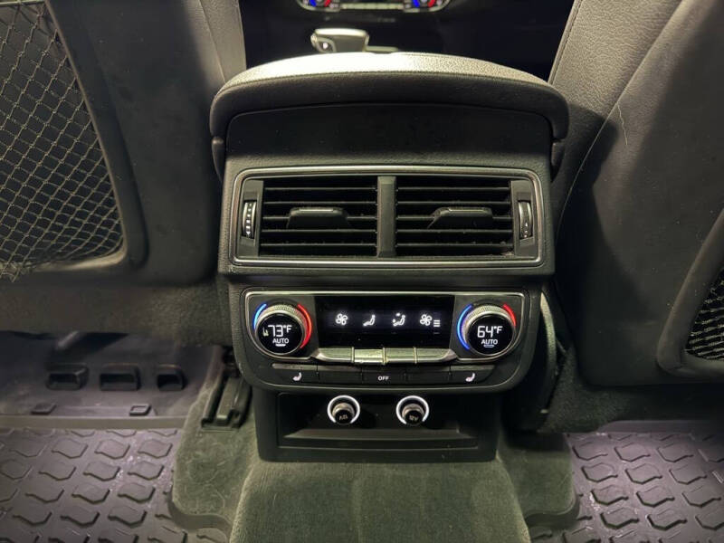 2019 Audi Q7 quattro Prestige 55 TFSI