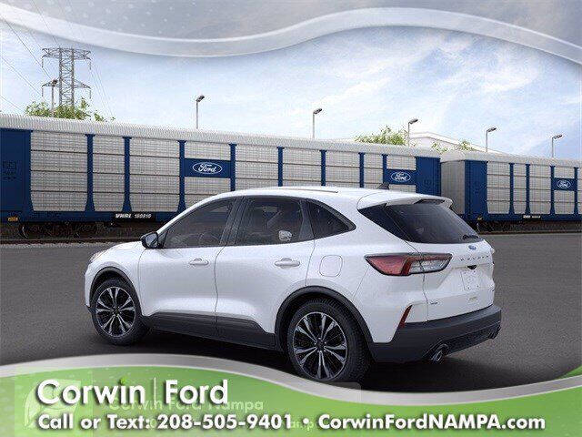 2021 Ford Escape SE