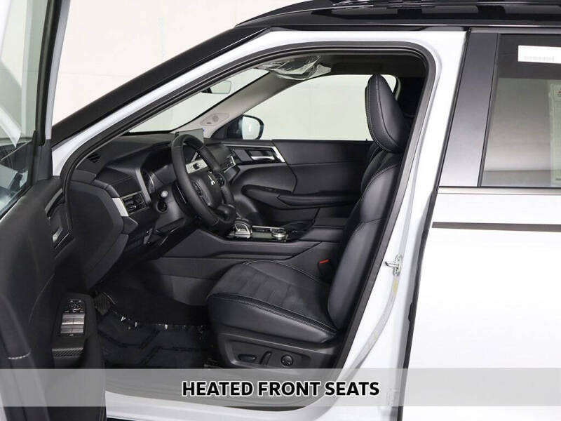 2025 Mitsubishi Outlander Trail Edition