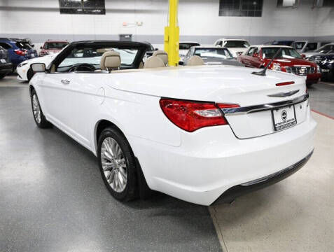 2013 Chrysler 200 Limited