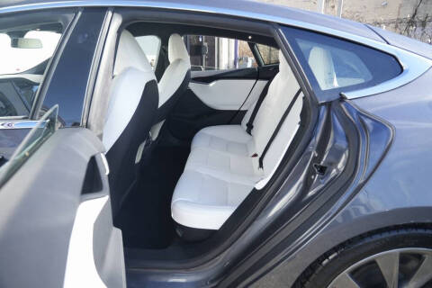 2021 Tesla Model S Long Range Plus