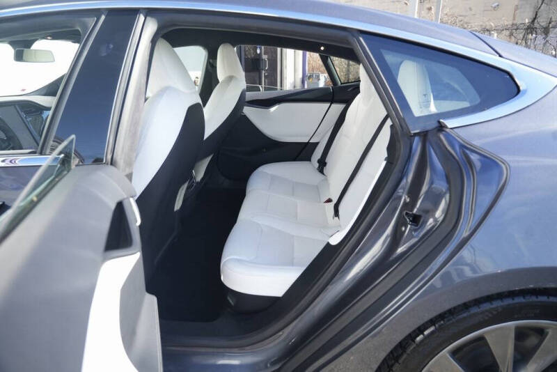 2021 Tesla Model S Long Range Plus