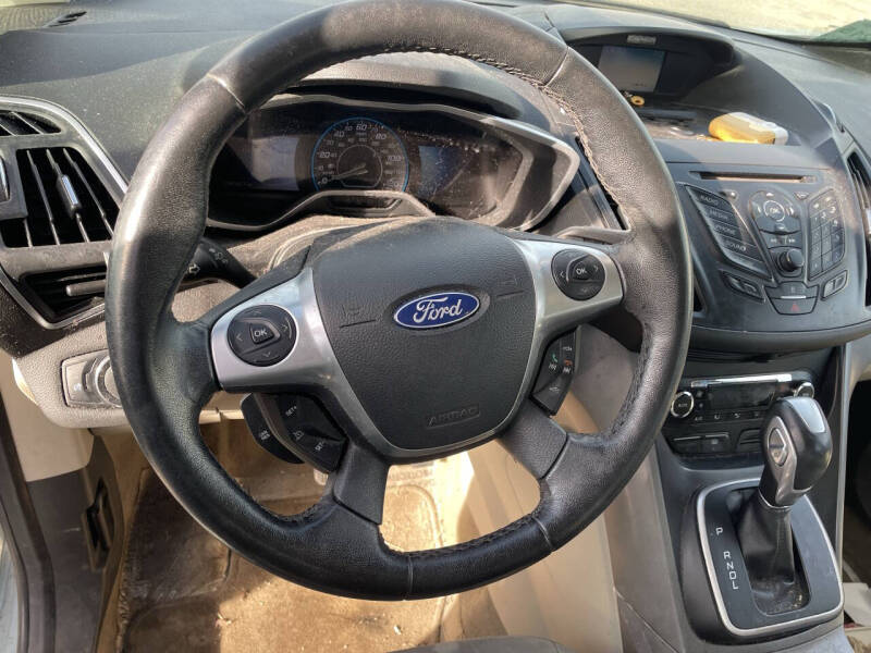 2013 Ford C-MAX Hybrid SE