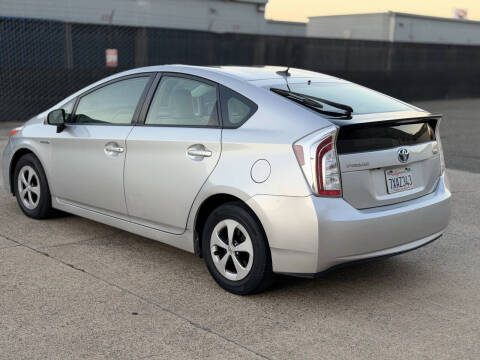 2013 Toyota Prius Four