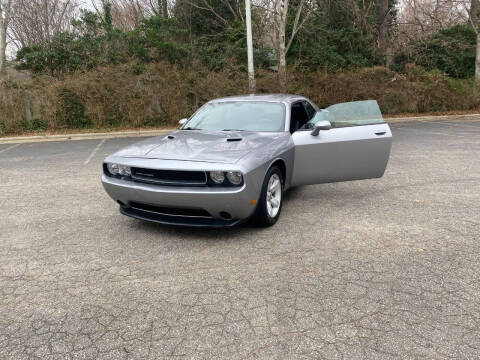 2013 Dodge Challenger SXT