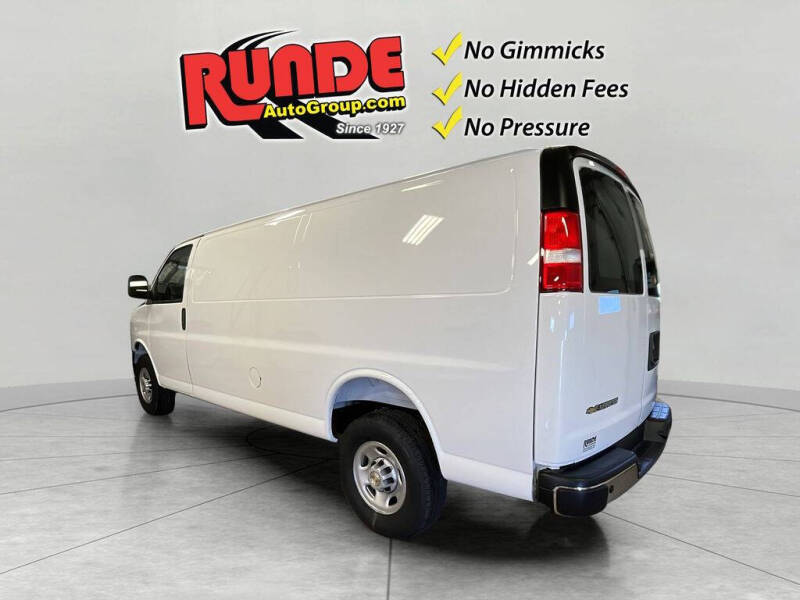 2026 Chevrolet Express 3500
