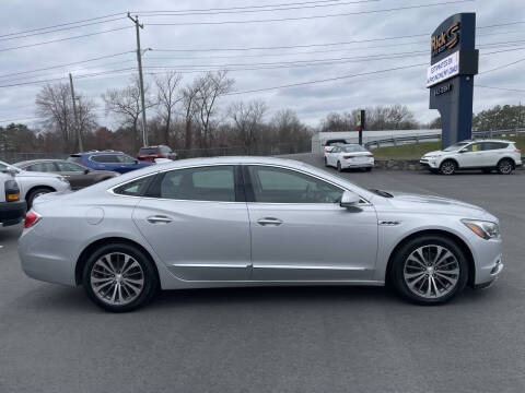 2017 Buick LaCrosse Premium
