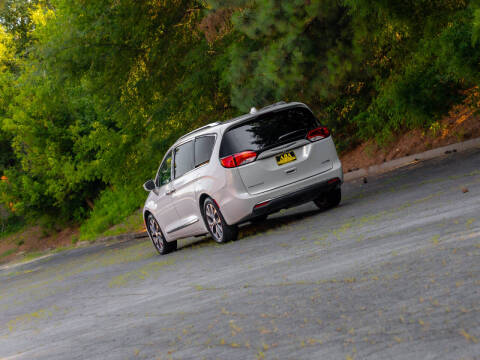2017 Chrysler Pacifica Limited