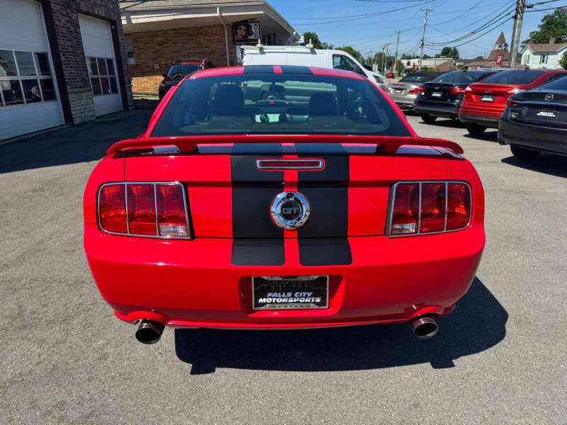 2006 Ford Mustang GT Premium