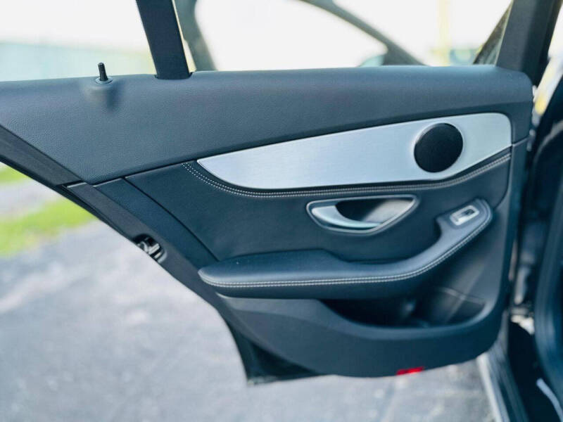 2016 Mercedes-Benz C-Class C 300