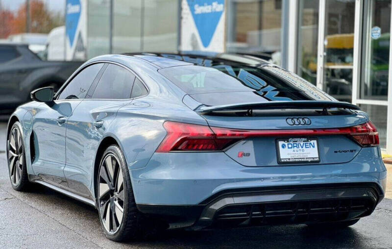 2022 Audi RS e-tron GT quattro