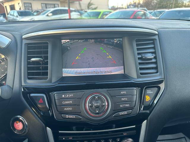 2017 Nissan Pathfinder