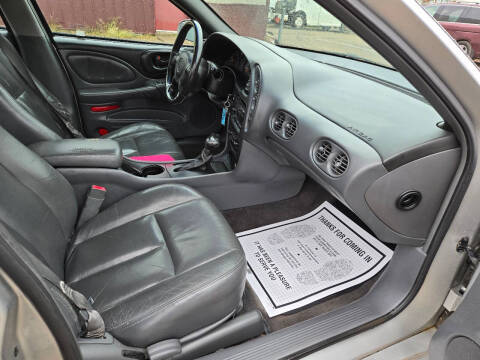 2005 Pontiac Bonneville SE