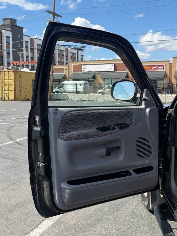 2001 Dodge Ram 1500 ST