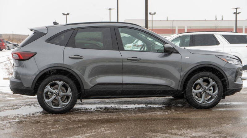 2025 Ford Escape ST-Line Select