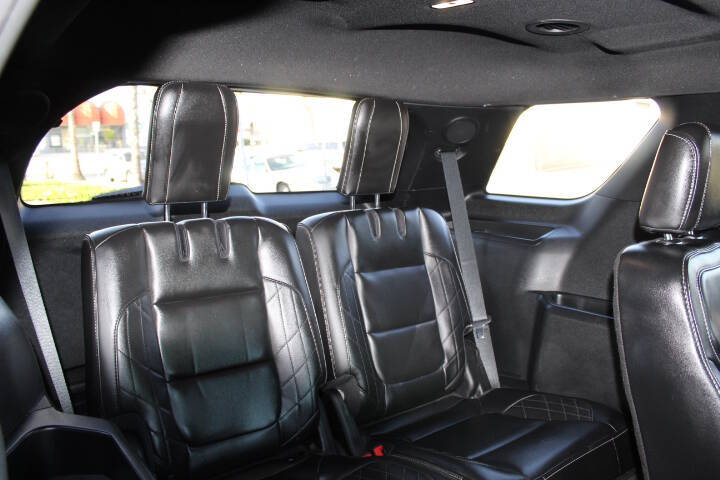 2018 Ford Explorer Platinum